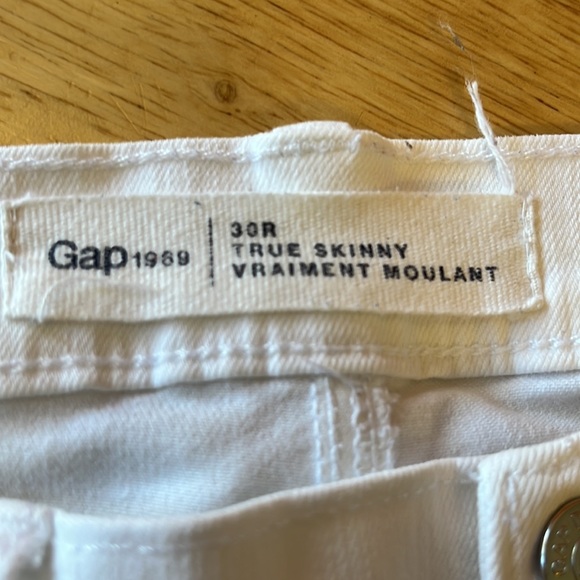 Gap White Skinny Jeans - Picture 2 of 10